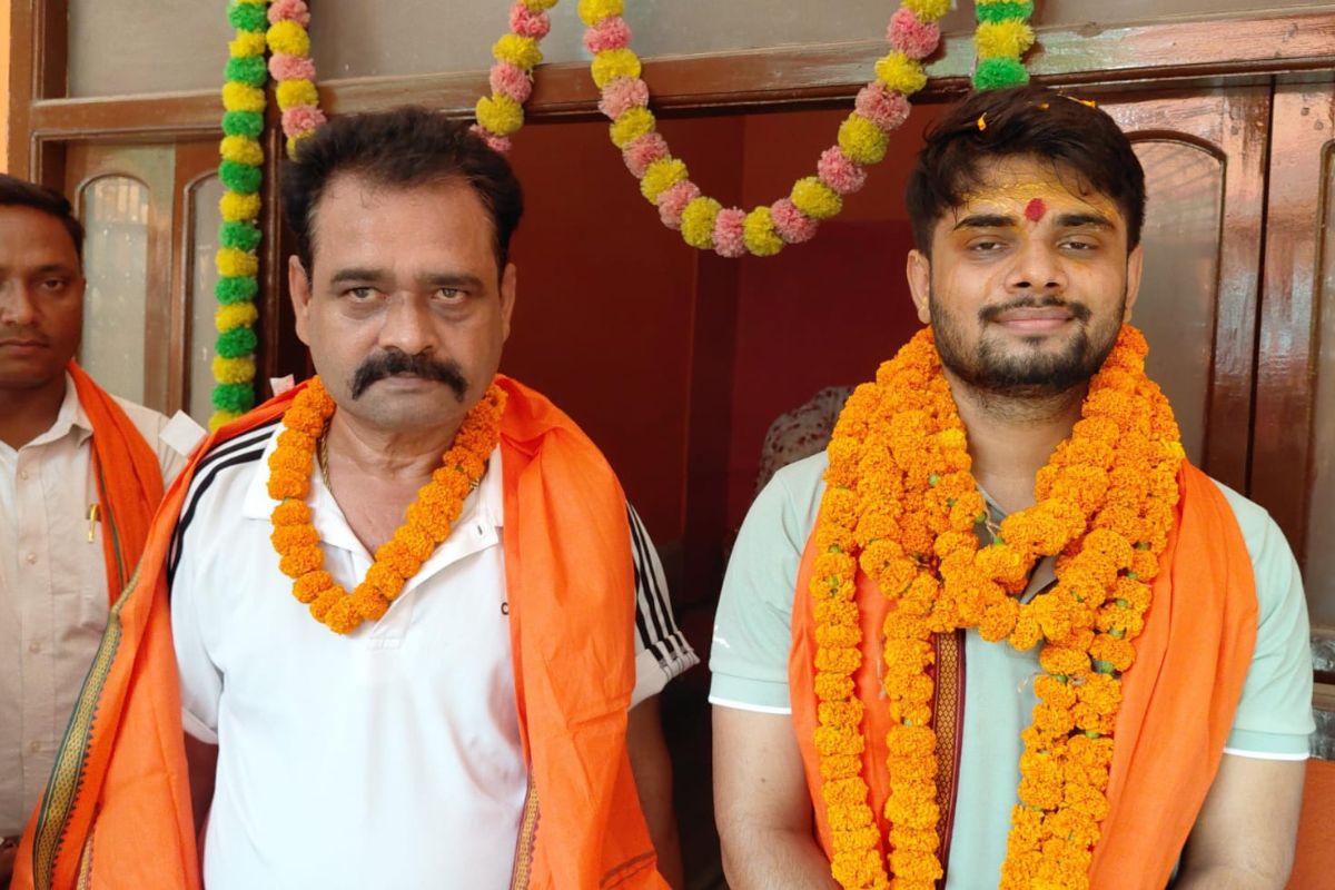 वैशाली के साकेत कुमार ने BPSC परीक्षा में मारी बाजी, प्रखंड आपूर्ति पदाधिकारी बन लालगंज का मान बढ़ाया