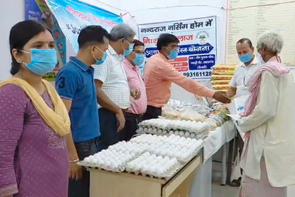 वैशाली में टीबी मुक्त भारत अभियान को मिली रफ्तार, लालगंज रेफरल अस्पताल में मरीजों को बांटी गई पोषण किट
