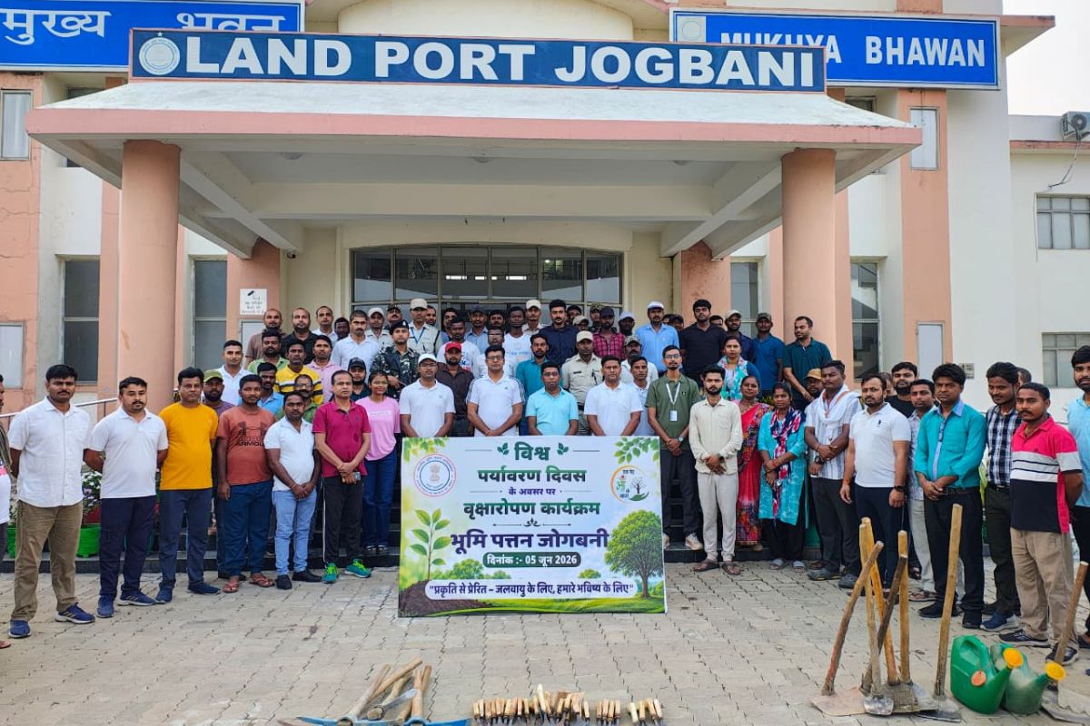 विश्व पर्यावरण दिवस पर जोगबनी ICP परिसर में SSB ने 500 फलदार व छायादार पौधे रोपे