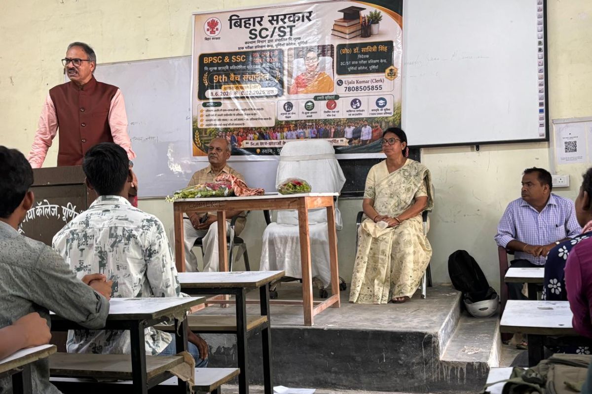 छात्र जीवन में प्रयोगों और संभावनाओं के बीच कई चुनौतियां, धैर्य रखना जरूरी: कुलपति प्रो. विवेकानंद सिंह