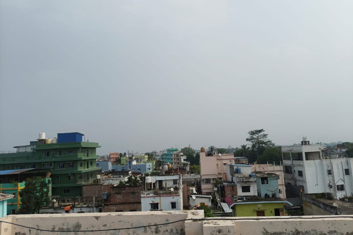 कटिहार में उमस भरी गर्मी के साथ छिटपुट बारिश के आसार, पारा 36 डिग्री तक जाने का अनुमान