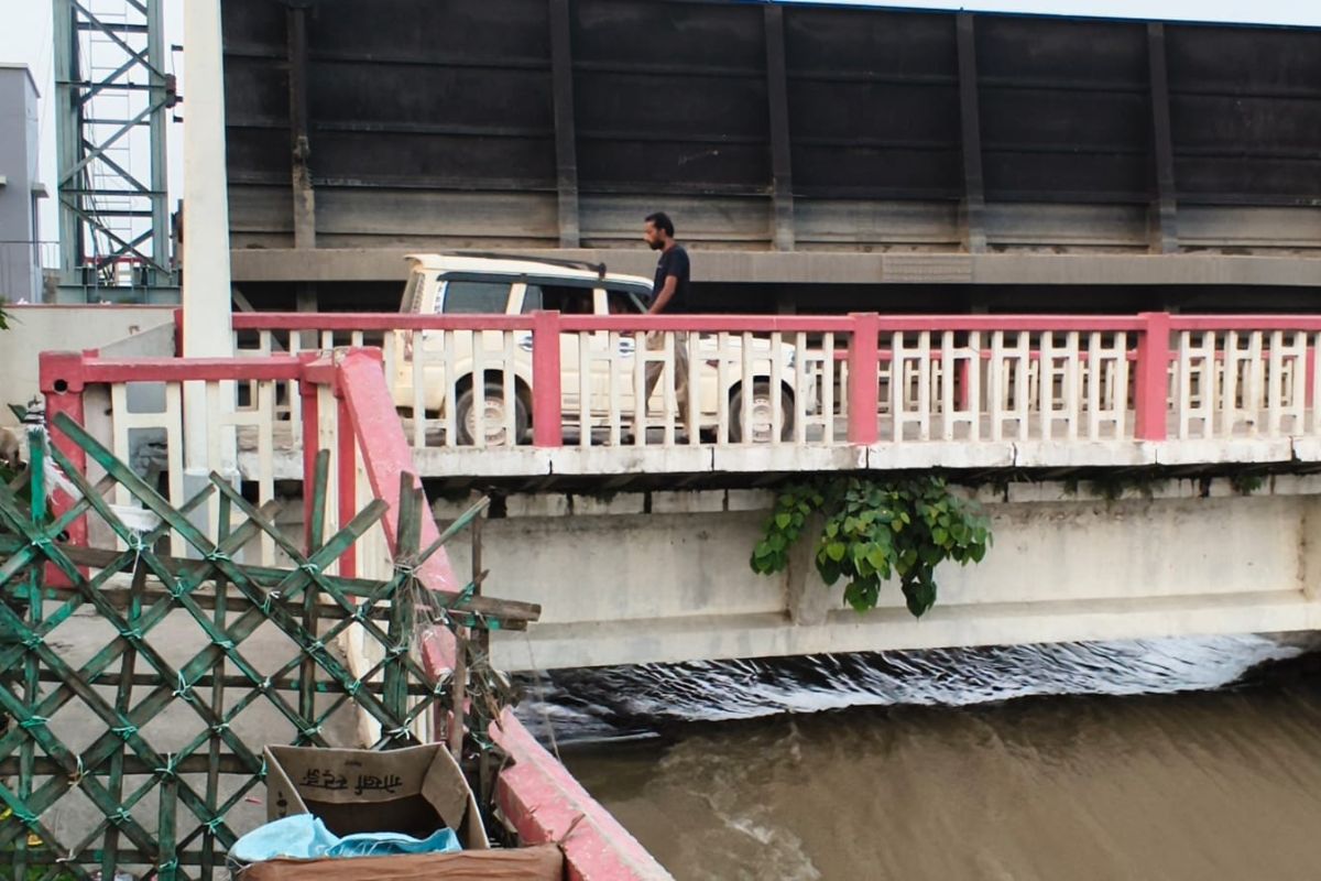 Kosi Barrage Structure Risk