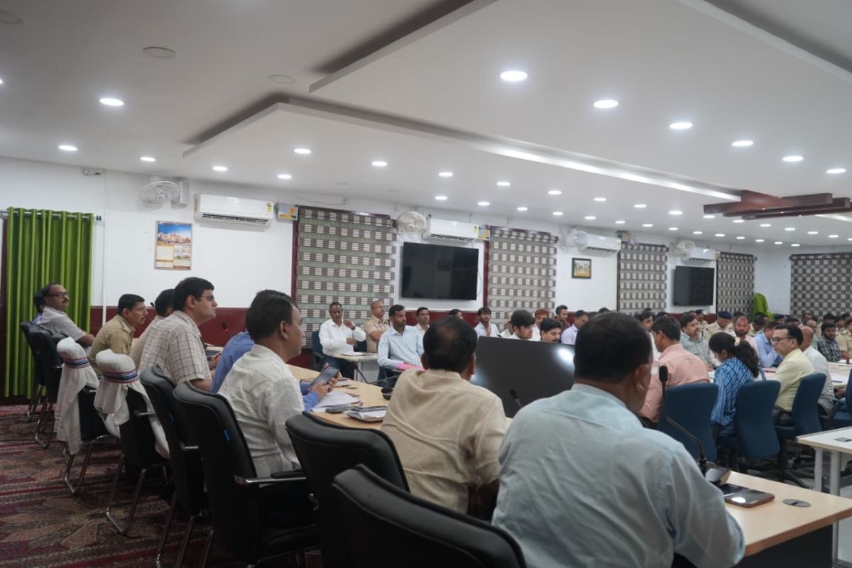 अररिया के 19 केंद्रों पर 14 व 17 जून को सिपाही भर्ती परीक्षा: डीएम-एसपी की संयुक्त ब्रीफिंग