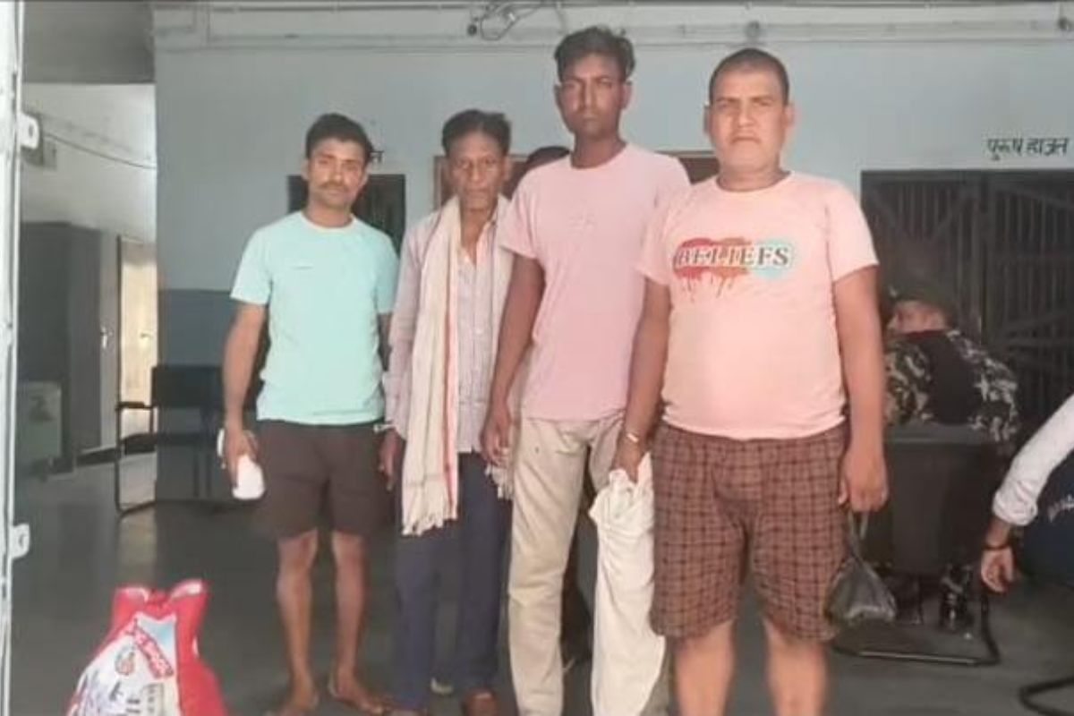 पुलिस ने मारपीट मामले के फरार आरोपी और तीन शराबियों को किया गिरफ्तार, भेजे गए जेल