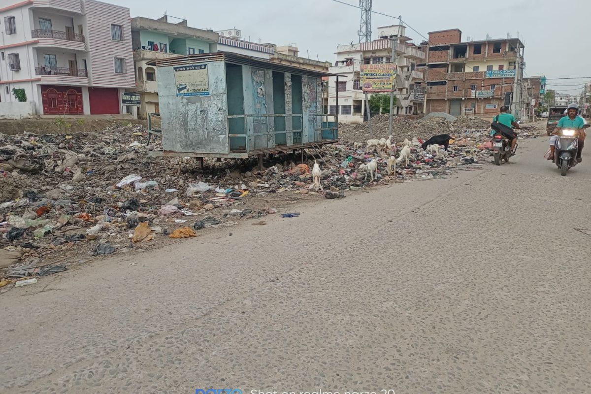 स्वच्छता मिशन पर सवाल : लाखों खर्च के बाद भी बेकार पड़े चलंत शौचालय