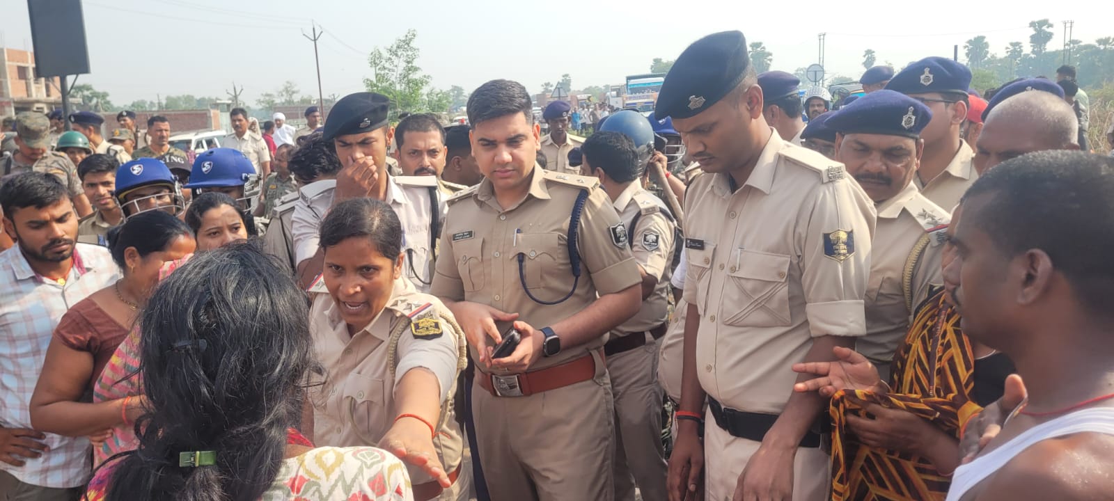 जहानाबाद के चाचा-भतीजा हत्याकांड में भेलावर थाना प्रभारी सस्पेंड, SIT बनाकर अपराधियों की अरेस्टिंग के लिए छापेमारी तेज