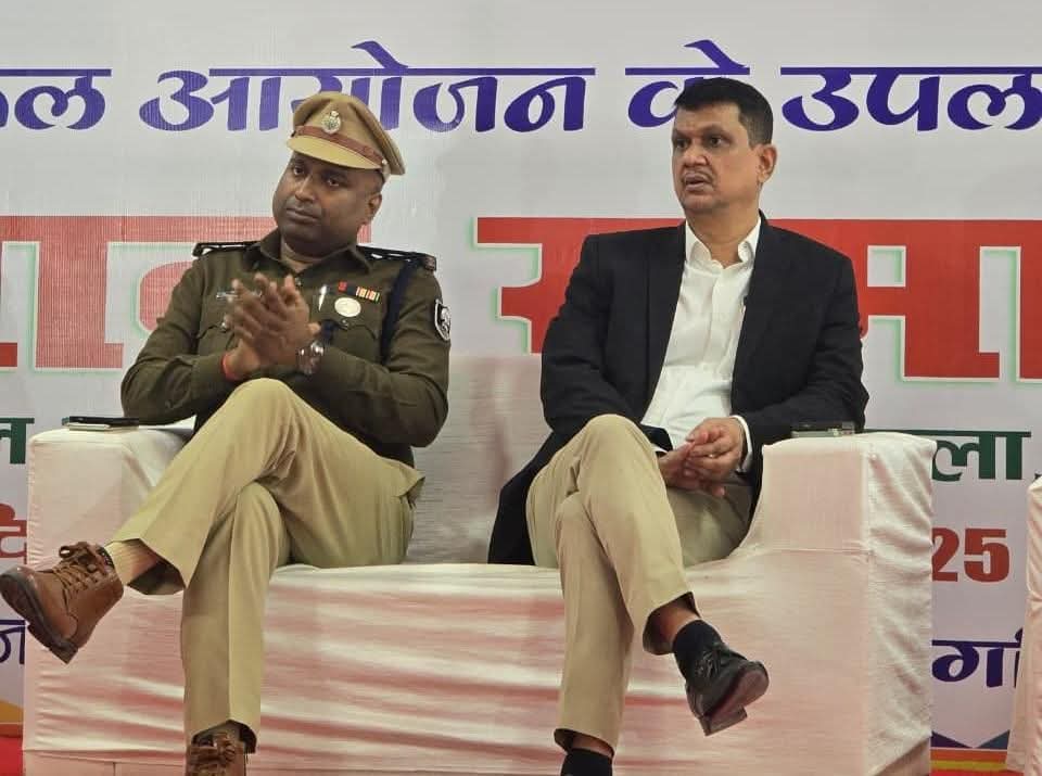 खगड़िया में प्रशासनिक फेरबदल, डीएम-एसपी समेत तीन वरिष्ठ अधिकारियों का तबादला