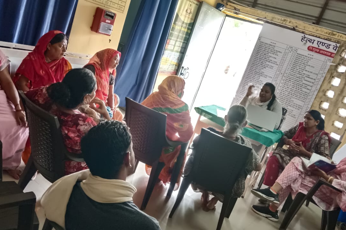 कोईलवर के गिद्धा आयुष्मान आरोग्य मंदिर में फाइलेरिया उन्मूलन को लेकर रिफ्रेशर ट्रेनिंग, दवा को बताया सुरक्षा कवच