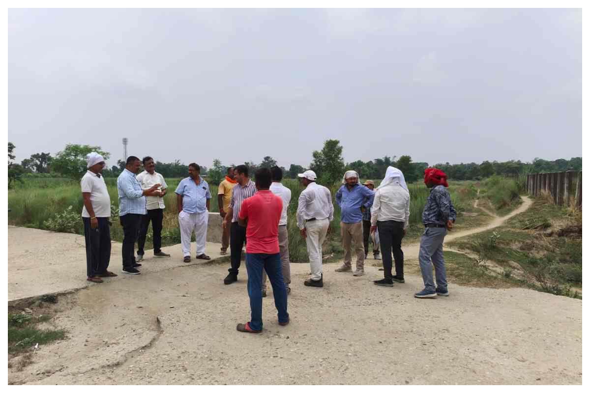 वाल्मीकिनगर एयरपोर्ट के रनवे 800 मीटर बढ़ाने की तैयारी, अथॉरिटी ने किया निरीक्षण