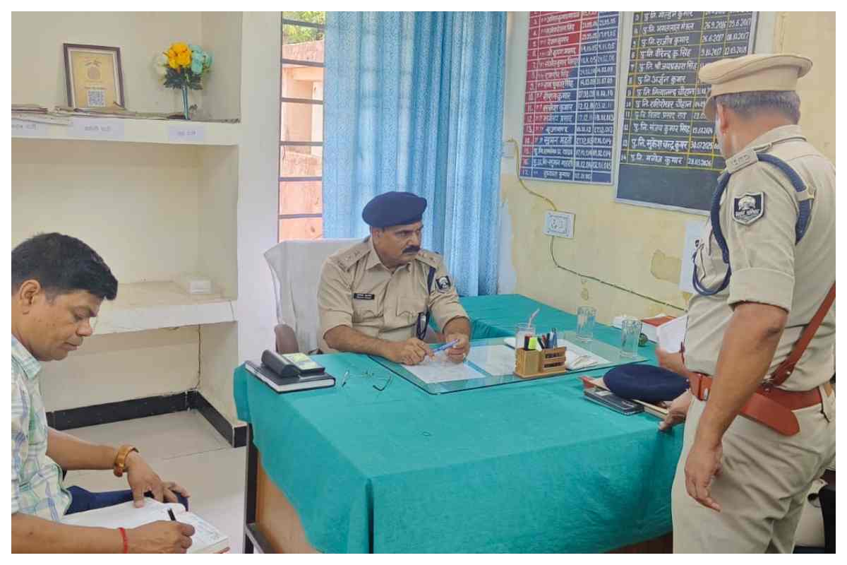 एसपी के औचक निरीक्षण से मचा हड़कंप, तय समय में केस बंद करने का अल्टीमेटम