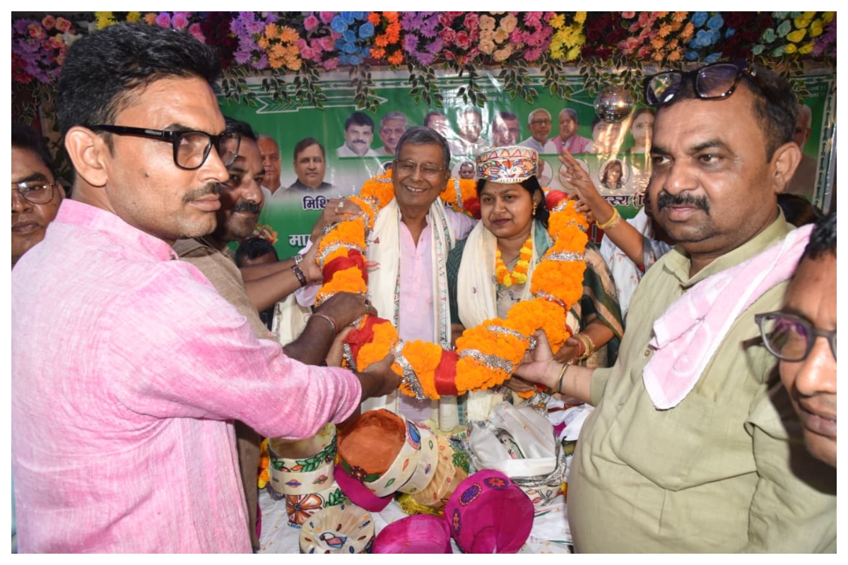 नव निर्वाचित विधान परिषद सदस्य भारती मेहता का मधुबनी में भव्य स्वागत, समारोह में जुटे सांसद, विधायक