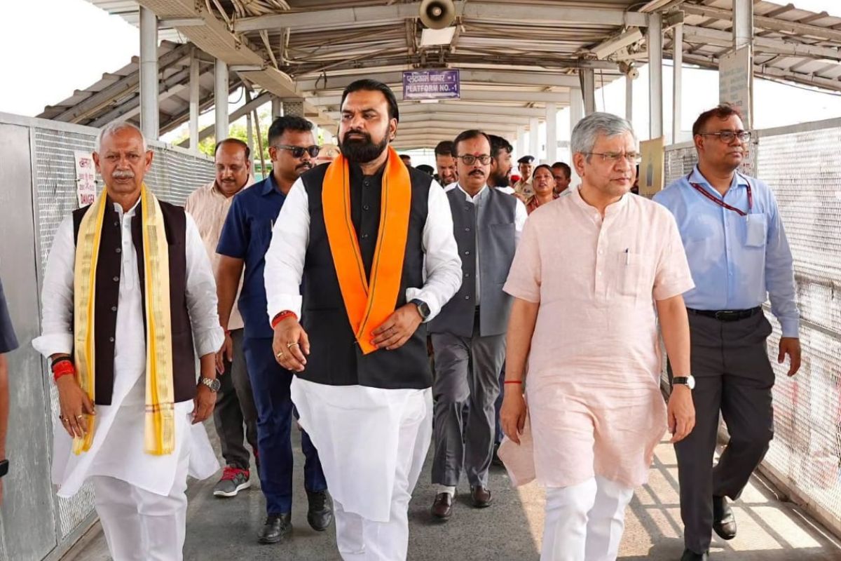 रेल यात्रियों की बल्ले-बल्ले, बिहार को मिलेंगी 200 नई ट्रेनें, अश्विनी वैष्णव ने किया ऐलान