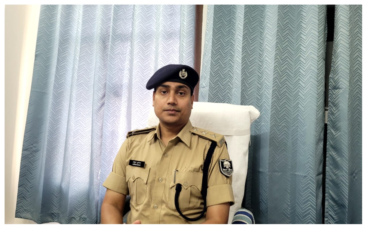 मधुबनी: अनजान ऐप डाउनलोड करना पड़ सकता है भारी, साइबर डीएसपी ने जारी की चेतावनी