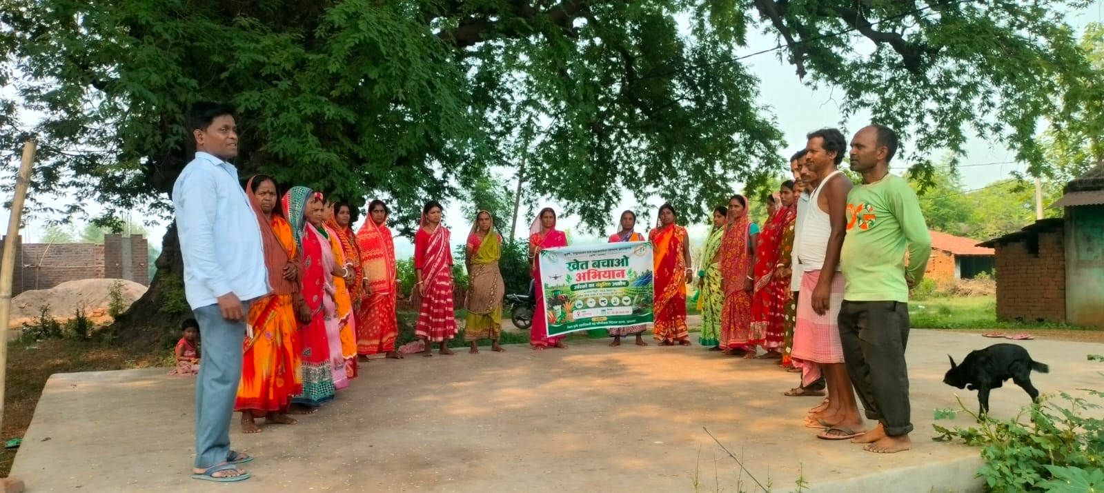 किसानों को आधुनिक व परंपरागत खेती की दी जानकारी