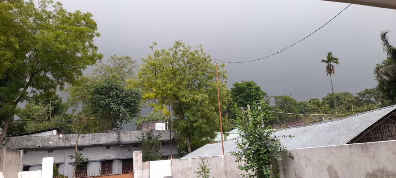 बदला मौसम का मिजाज, बारिश ने दिलायी गर्मी से राहत
