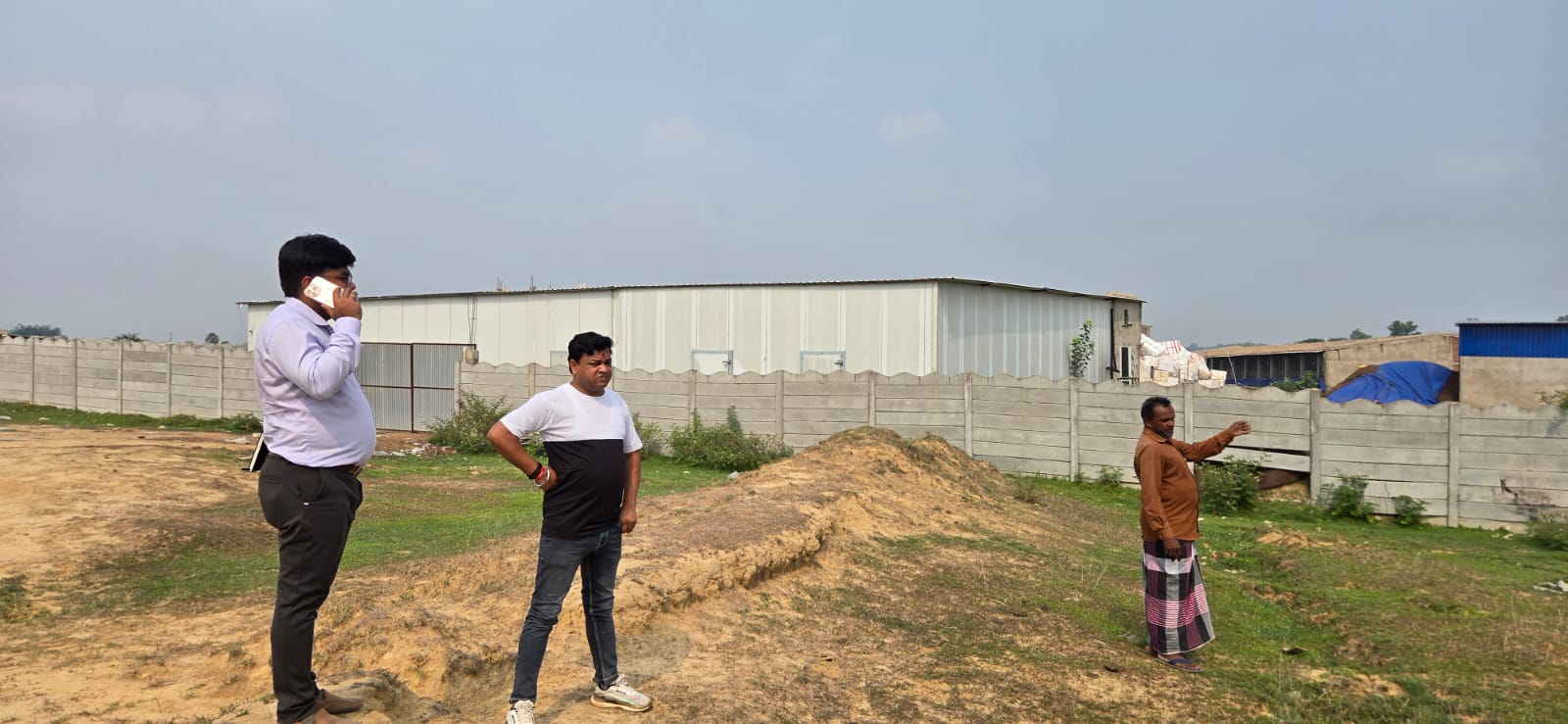 Giridih News :प्रदूषण नियंत्रण बोर्ड के सदस्य ने की अंडा और मशरूम प्लांट की जांच
