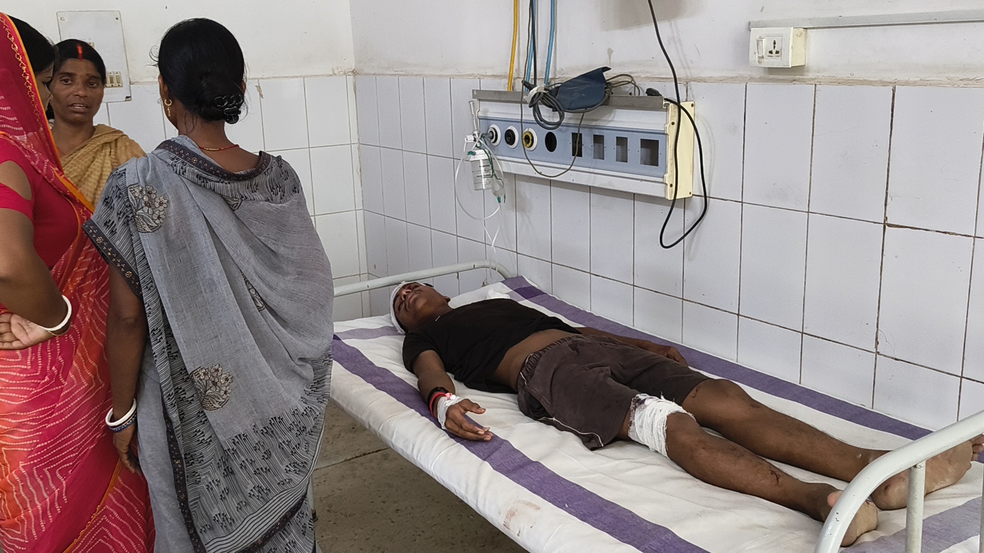 स्कॉर्पियो की टक्कर से ऑटो चालक समेत दो घायल, एक पटना रेफर