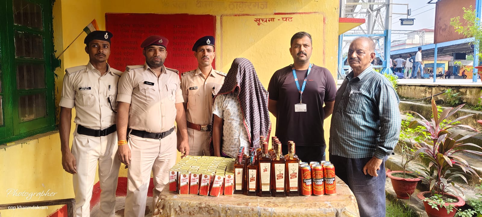 इंटरसिटी एक्सप्रेस से 29.820 लीटर अंग्रेजी शराब जब्त