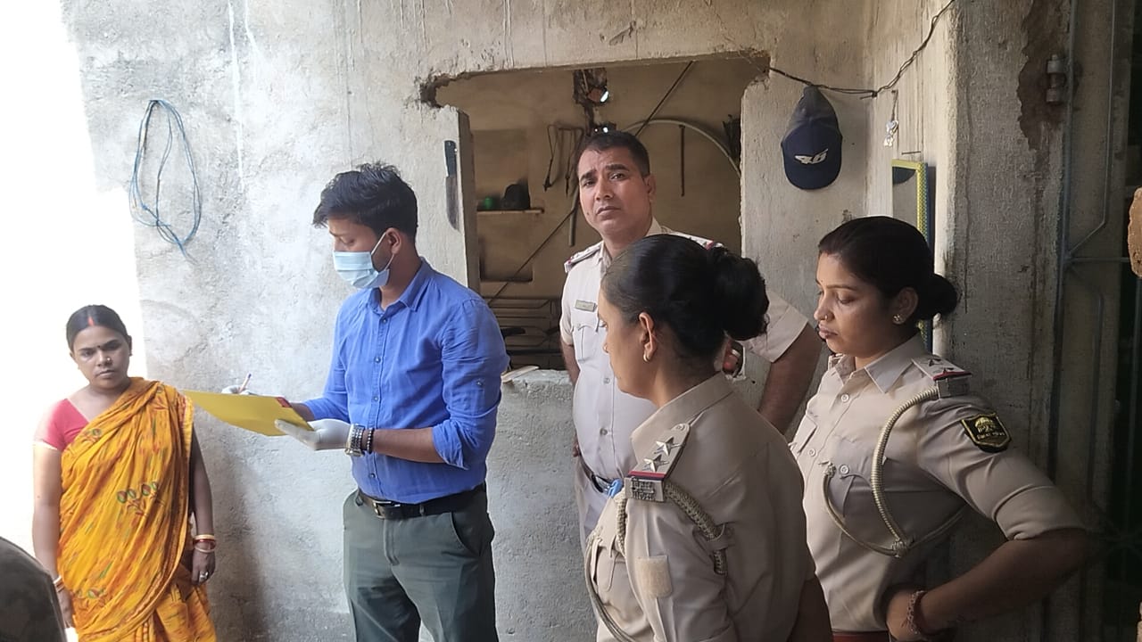 गोहाल में संदिग्ध परिस्थितियों में व्यक्ति का शव मिलने से सनसनी, परिजनों ने जताई हत्या की आशंका