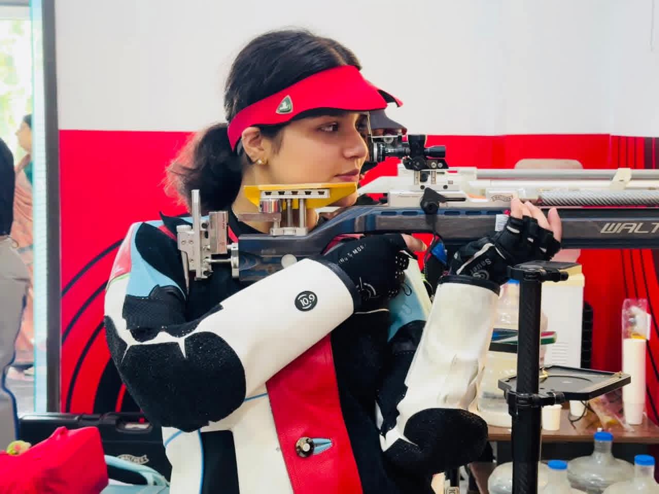 रायफल शूटिंग में दमदार प्रदर्शन कर नवगछिया की बेटी ख्वाहिश ने जर्मनी में बढ़ाया देश का मान