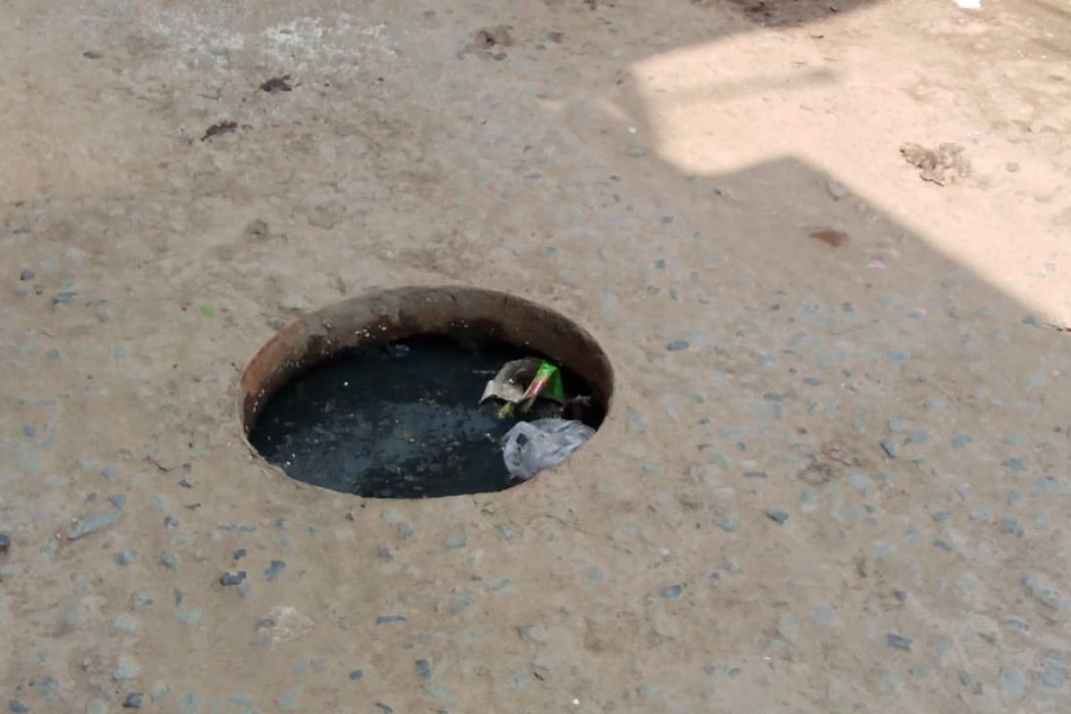 पटना में खुले नाले बने मौत का गड्ढा, हर कदम पर हादसे का खतरा, लोगों के फंसने और गिरने की बढ़ी घटनाएं