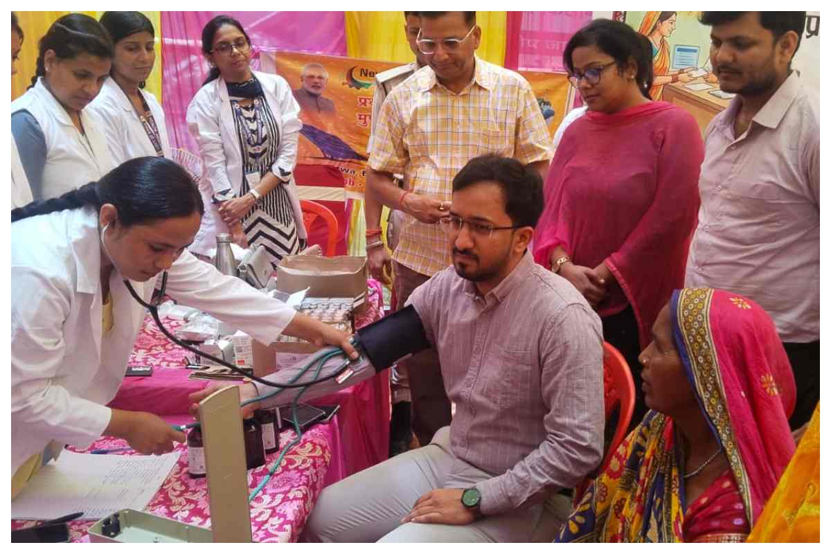 एसडीओ ने जन कल्याण शिविर का किया निरीक्षण, अधिकारियों को दिए निर्देश