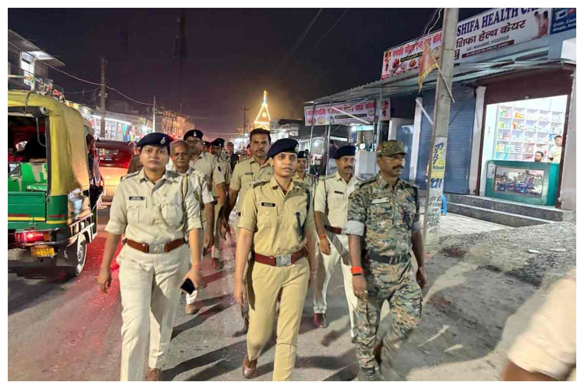 मुहर्रम से पहले कांटी पुलिस अलर्ट, एसडीपीओ के नेतृत्व में फ्लैग मार्च