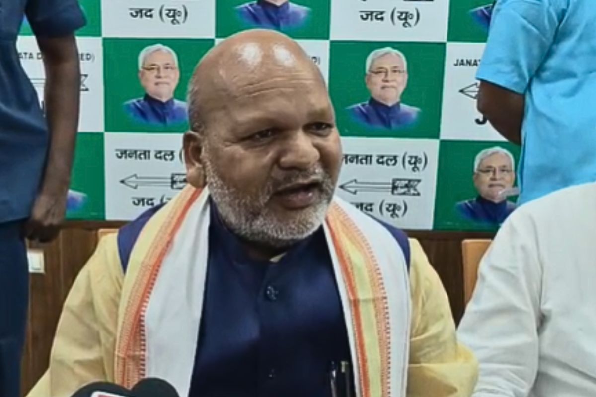 भरत तिवारी एनकाउंटर मामले पर आया बिहार सरकार के मंत्री का बयान, बोले- 302 का मुकदमा दर्ज है, दोषी नहीं बचेंगे