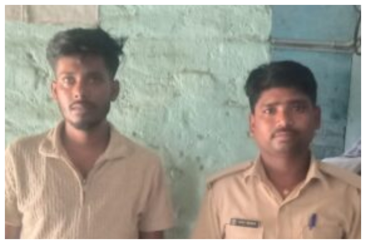 Runnisaidpur News: जमीन विवाद में पिता की हत्या करने वाला बेटा तीन साल बाद गिरफ्तार