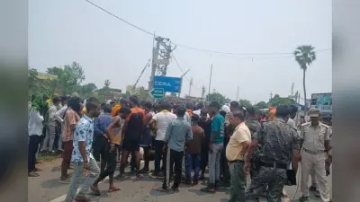 अरवल के मेहंदिया बाजार में पिकअप की टक्कर से बाइक सवार की मौत, एक घंटे तक जाम रहा NH-139