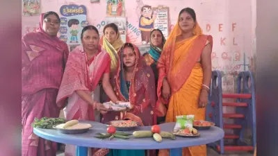 सासाराम में आंगनबाड़ी केंद्र पर गोदभराई कार्यक्रम, गर्भवती महिलाओं को दिया गया पोषण व सुहाग सामग्री