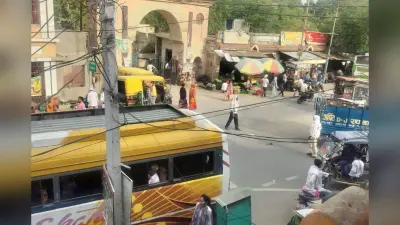 बक्सर में भीषण जाम का कहर, NH-922 पर यातायात व्यवस्था ठप, घंटों परेशान रहे लोग
