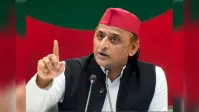 यूपी में महिलाओं को योगी सरकार देगी 20 हजार, तो अखिलेश ने किया ऐलान, सपा सरकार आई तो देंगे 40 हजार रुपये