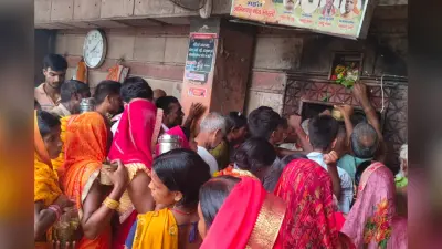 ज्येष्ठ पूर्णिमा पर बाबा सिद्धनाथ धाम में गूंजे हर-हर महादेव के जयकारे, 20 हजार से अधिक श्रद्धालुओं ने किया जलाभिषेक