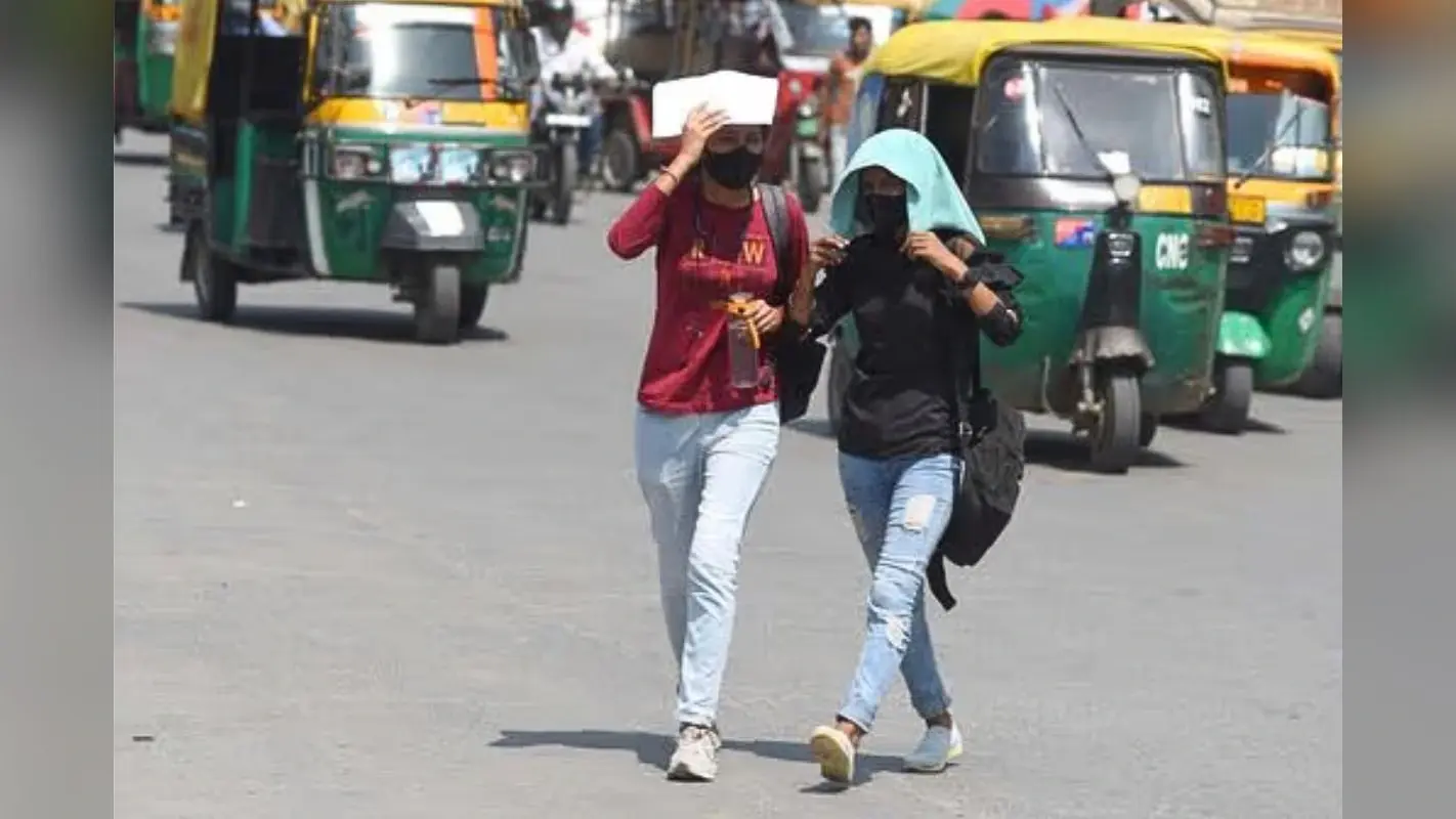बिहार में आज झुलसाएगी गर्मी, इन 6 जिलों में 45 डिग्री तक पहुंच सकता है पारा, अगले 2 दिनों के लिए एडवाइजरी