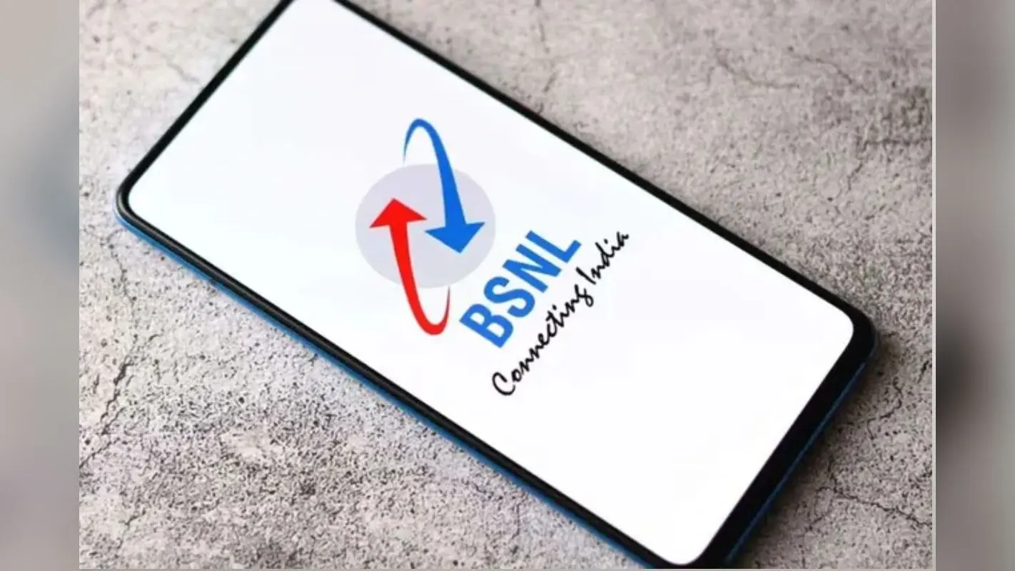 BSNL का ₹599 प्लान दे रहा 70 दिनों की वैलिडिटी, रोज 3GB डेटा और अनलिमिटेड कॉलिंग