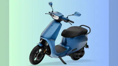 ₹1 Lakh EV: रोज 40 KM चलने वालों के लिए बेस्ट है यह इलेक्ट्रिक स्कूटर, हर महीने बचाएगा ₹3000