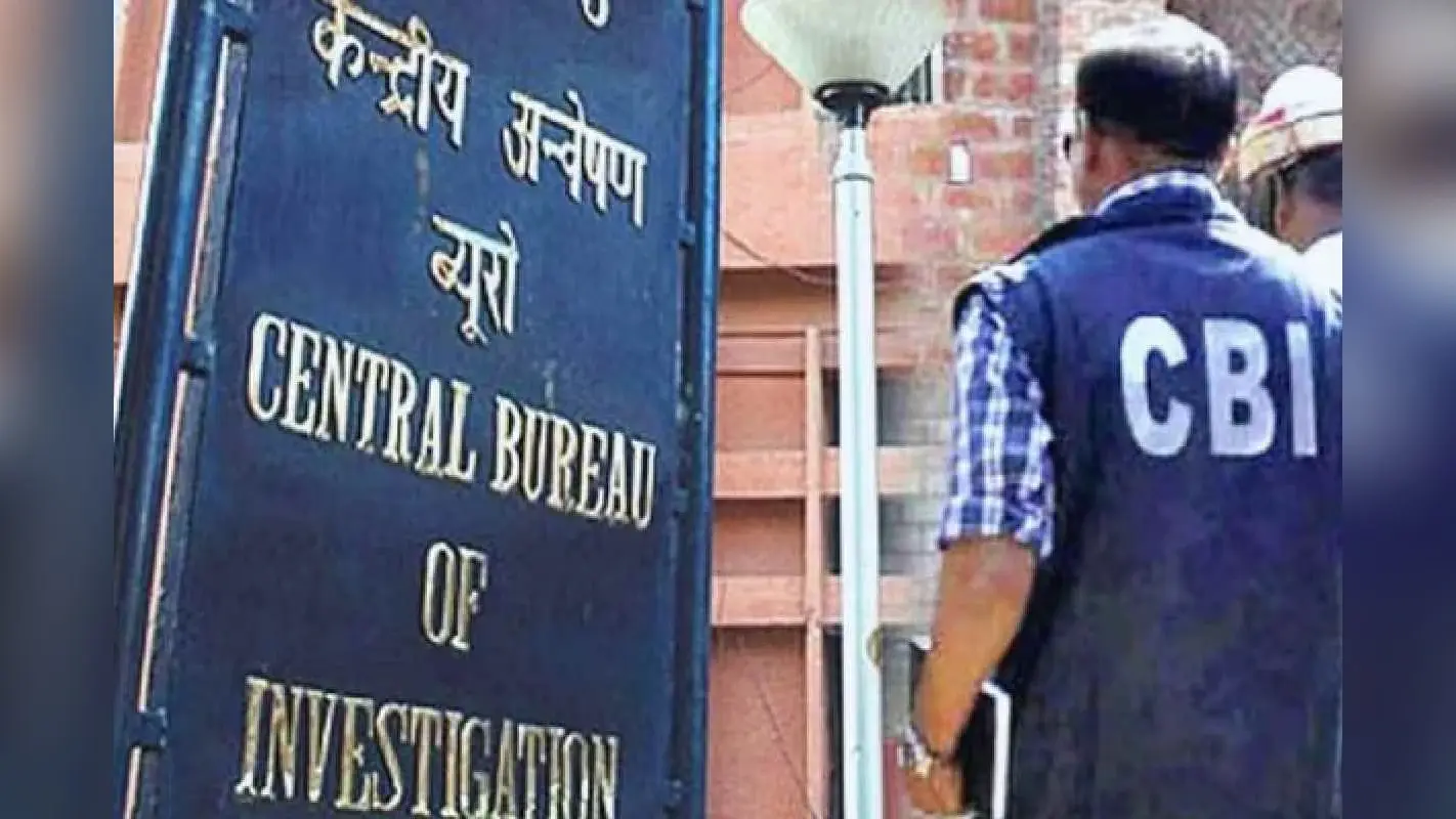 661 करोड़ रुपये के गबन का शक, सीबीआई ने कई ठिकानों पर मारे छापे