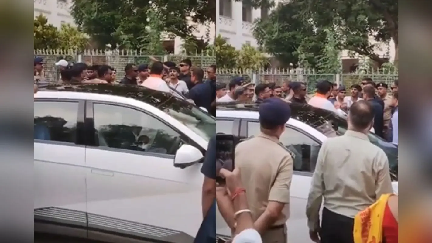 मुख्यमंत्री की गाड़ी को अचानक छात्रों ने क्यों रुकवाया? जानिए क्या-क्या रखी मांगें