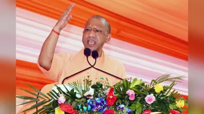 अयोध्या से योगी का सपा और कांग्रेस पर वार- राम पर लाठी चलाने वाले आज उपदेश दे रहे, जनता माफ नहीं करेगी