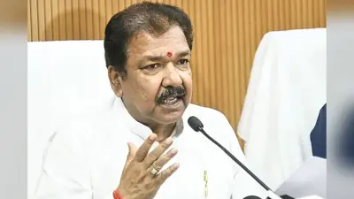 बिहार में दाखिल-खारिज में गड़बड़ी, रिश्वतखोरी और लापरवाही, राजस्व मंत्री ने 10 अधिकारियों पर की कार्रवाई