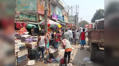 अतिक्रमण पर चला नप का बुलडोजर