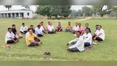 झामुमो कार्यकर्ताओं ने एसआइआर को लेकर किया विमर्श