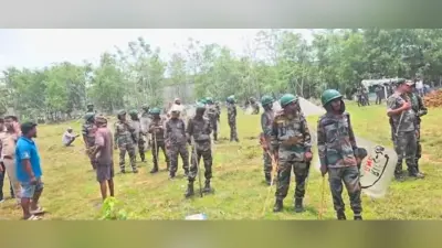 ग्रामीणों के हंगामे के बाद रिम्स टू की चहारदीवारी निमार्ण कार्य शुरू