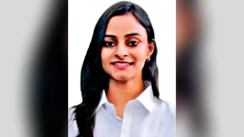 Bokaro News : दिल्ली अग्निकांड में बोकारो की सुरभि ने गंवायी जान