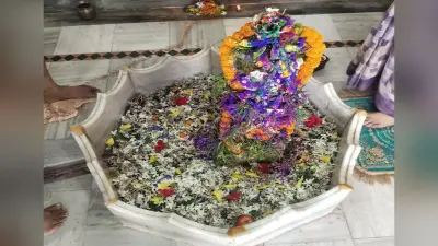 शिव शक्ति दरबार में गूंजे हर-हर महादेव के जयकारे, भक्तों ने टेका माथा