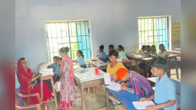 पंजवारा में लगा समर कैंप, लखपुरा विद्यालय के बच्चों को मिल रही नैतिक मूल्यों की सीख