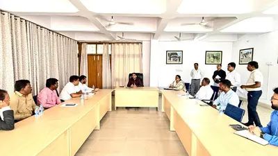 समय सीमा के अंदर एसआइआर सुनिश्चित करें : डीसी