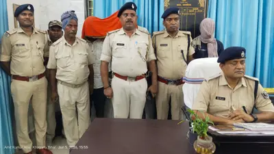 अररिया का चार तस्कर 109.920 किलोग्राम गांजा के साथ गिरफ्तार, दो कार जब्त