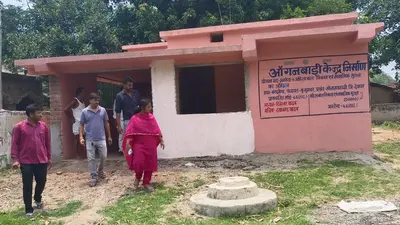 लंबित प्रधानमंत्री आवास व आंगनबाड़ी केंद्र को बरसात से पहले पूरा करें : बीडीओ